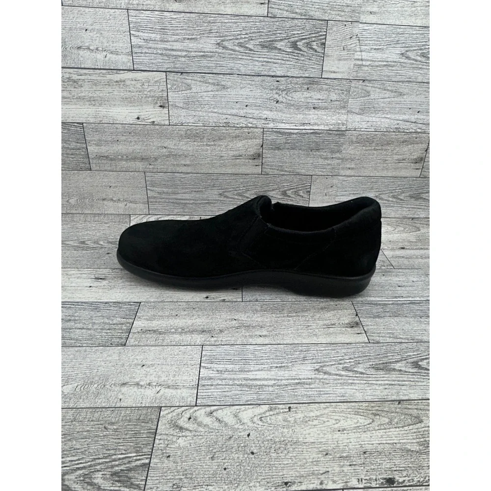 SAS M667 Women Black Nubuck Slip On Walking Shoes Loafers‎ Size 7.5 M Comfort